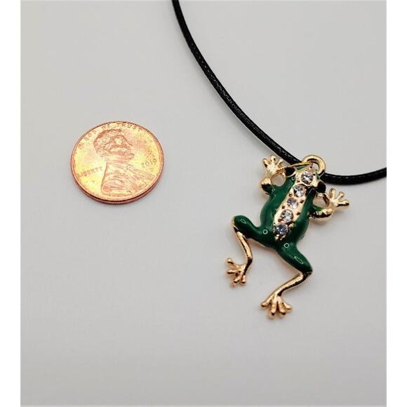 Cute New Frog Necklace Golden with CZ - Picture 4 of 4